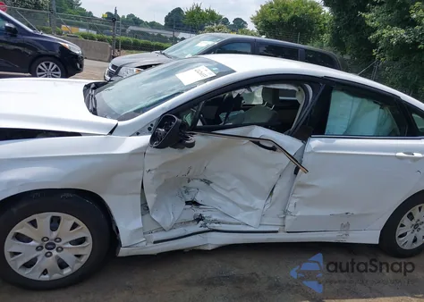 2019 Ford Fusion S from USA, damaged, VIN 3FA6P0G77KR234914